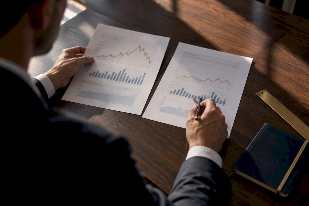 Analysts: Pair Cycle Adjusted Comps With Disclosure Scores